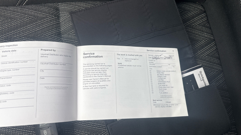 Vauxhall Crossland X 1.2T [110] Griffin 5dr [6 Spd] [Start Stop] Petrol Hatchback